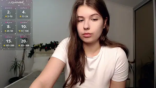Snapshot of SayMeow_ chatting on 12/23/24, 02:56 SayMeow  online show from 12/23/24, 02:56