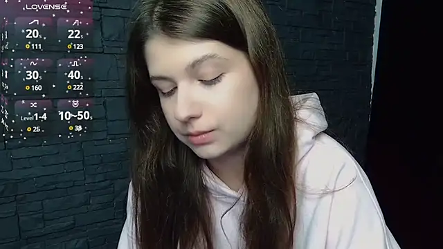 Snapshot of SayMeow_ chatting on 01/30/25, 07:48 SayMeow  online show from 01/30/25, 07:48