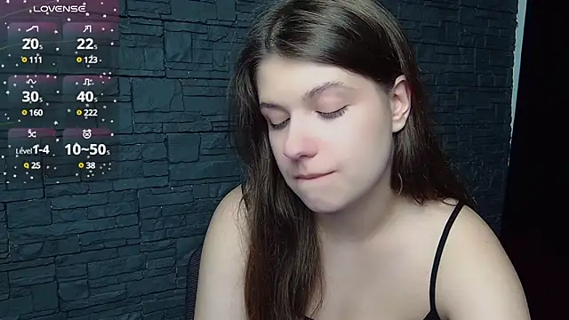Snapshot of SayMeow_ chatting on 01/30/25, 10:51 SayMeow  online show from 01/30/25, 10:51
