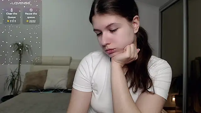 Snapshot of SayMeow_ chatting on 02/15/25, 11:47 SayMeow  online show from 02/15/25, 11:47