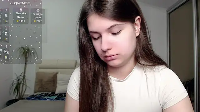 Snapshot of SayMeow_ chatting on 02/22/25, 05:12 SayMeow  online show from 02/22/25, 05:12
