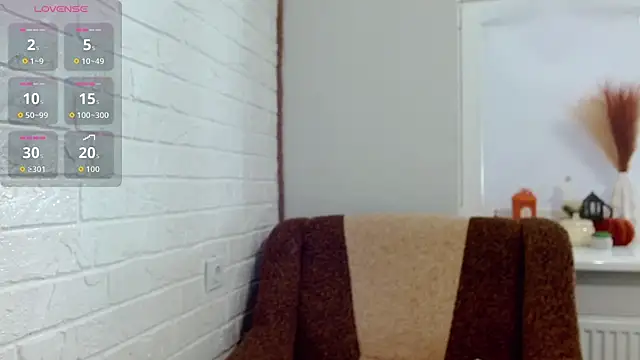 Snapshot of SayMeow_ chatting on 10/31/25, 11:55 SayMeow online show from 10/31/25, 11:55