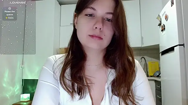 Snapshot of SayMeow_ chatting on 11/13/25, 08:08 SayMeow online show from 11/13/25, 08:08