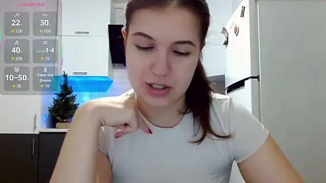 Snapshot of SayMeow_ chatting on 12/20/25, 06:20 SayMeow online show from 12/20/25, 06:20