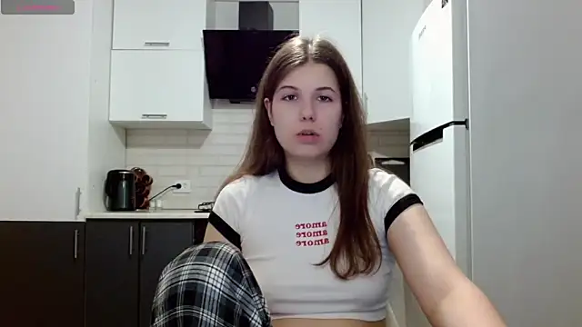 Snapshot of SayMeow_ chatting on 05/30/26, 01:46 SayMeow online show from 05/30/26, 01:46