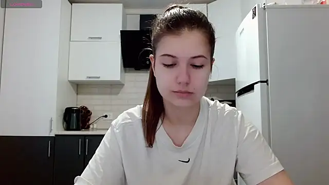 Snapshot of SayMeow_ chatting on 06/11/26, 06:00 SayMeow online show from 06/11/26, 06:00