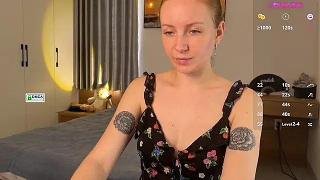 Snapshot of RedFires chatting on 12/25/24, 04:44 RedFires online show from 12/25/24, 04:44