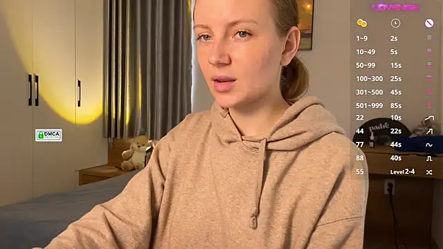 Snapshot of RedFires chatting on 12/28/24, 07:33 RedFires online show from 12/28/24, 07:33