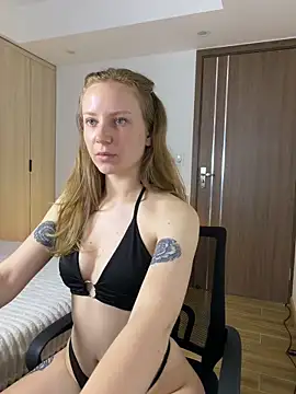 Snapshot of RedFires chatting on 03/23/26, 06:06 RedFires online show from 03/23/26, 06:06