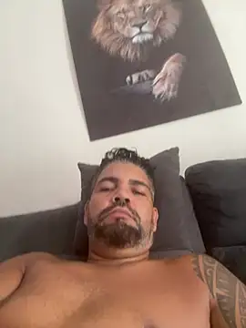 Snapshot of adgato chatting on 03/31/26, 04:51 adgato online show from 03/31/26, 04:51