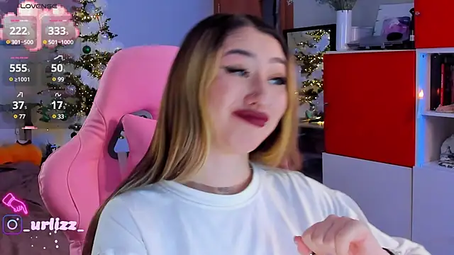 Fiona-Love online show from 12/22/24, 07:21