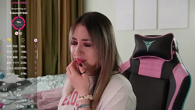 Fiona-Love online show from 11/15/25, 03:19