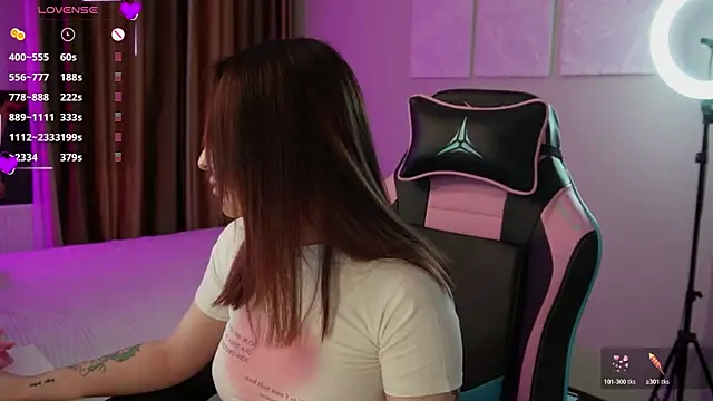 Fiona-Love online show from 04/19/26, 06:10