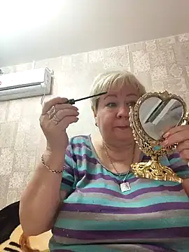 EffectFiona online show from 03/04/25, 11:22