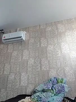 EffectFiona online show from 03/08/25, 11:48