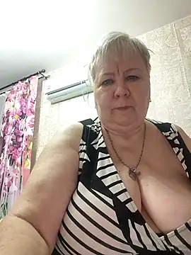 EffectFiona online show from 11/03/25, 10:53