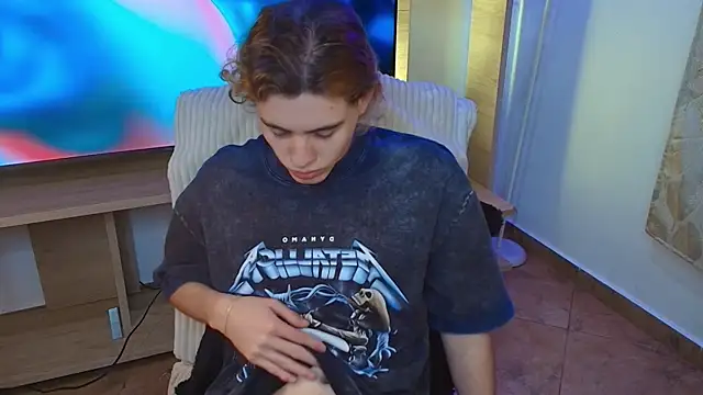 Snapshot of dimitri_tv chatting on 09/28/25, 08:36 dimitri tv online show from 09/28/25, 08:36