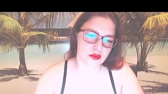 Snapshot of Queen__Natasha chatting on 07/20/26, 08:11 Queen Natasha online show from 07/20/26, 08:11