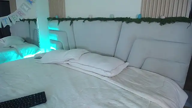 Miss Loise online show from 03/31/26, 04:02