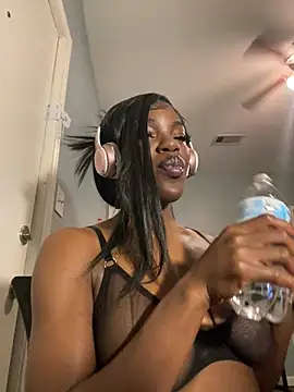 wishwashhy22 online show from 03/12/25, 04:51