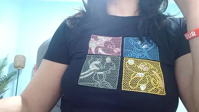 sophia hadid online show from 01/09/26, 07:37