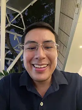 Snapshot of andrewmhilton_ chatting on 02/20/25, 11:43 andrewmhilton  online show from 02/20/25, 11:43