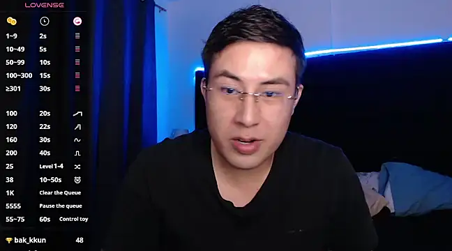 Snapshot of andrewmhilton_ chatting on 03/13/25, 02:16 andrewmhilton  online show from 03/13/25, 02:16