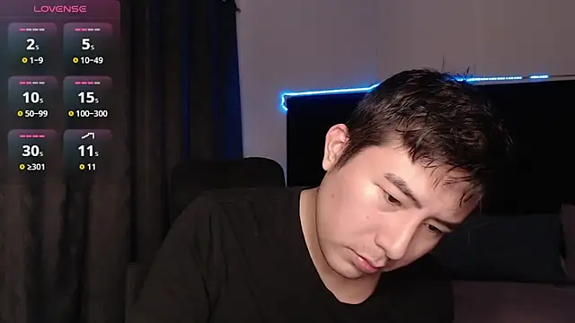 andrewmhilton  online show from 01/06/26, 05:33