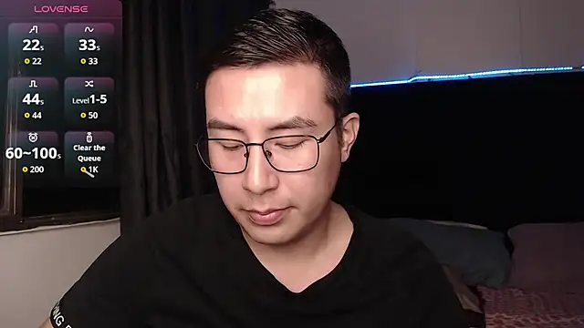 andrewmhilton  online show from 02/03/26, 06:40