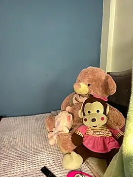 Snapshot of _Tammyy chatting on 10/18/25, 01:34  Tammyy online show from 10/18/25, 01:34