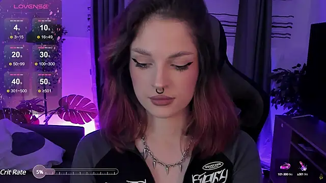 BratzieDarsie online show from 02/12/25, 11:40