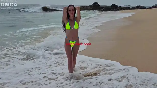 Snapshot of Kate001 chatting on 02/24/26, 04:32 Kate001 online show from 02/24/26, 04:32