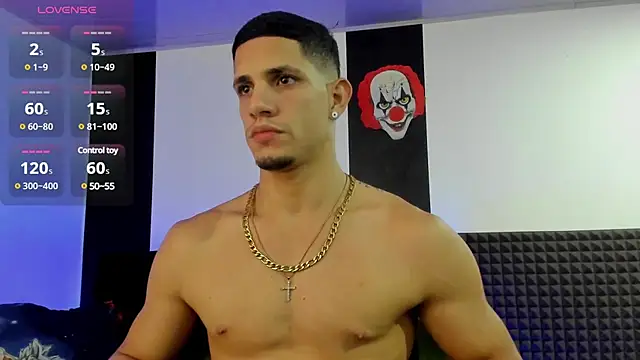 Snapshot of jhonnysnow17 chatting on 03/07/25, 04:24 jhonnysnow17 online show from 03/07/25, 04:24