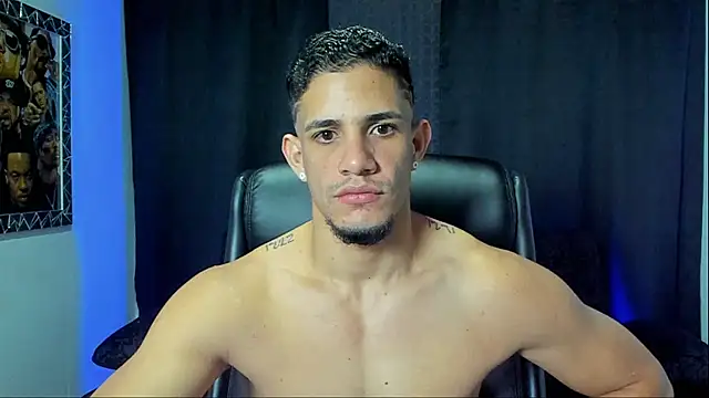 Snapshot of jhonnysnow17 chatting on 01/07/26, 06:49 jhonnysnow17 online show from 01/07/26, 06:49