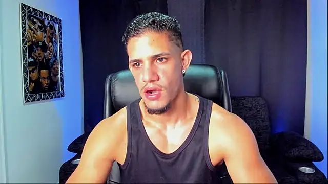 Snapshot of jhonnysnow17 chatting on 01/14/26, 06:02 jhonnysnow17 online show from 01/14/26, 06:02