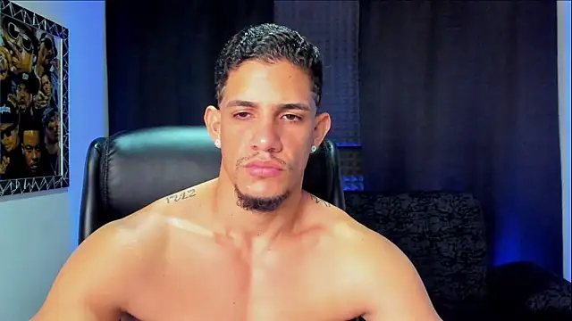 Snapshot of jhonnysnow17 chatting on 02/08/26, 02:53 jhonnysnow17 online show from 02/08/26, 02:53