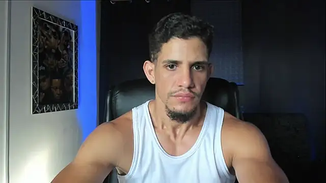 Snapshot of jhonnysnow17 chatting on 03/03/26, 10:15 jhonnysnow17 online show from 03/03/26, 10:15