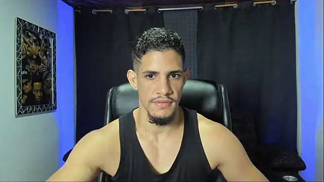 Snapshot of jhonnysnow17 chatting on 03/08/26, 11:08 jhonnysnow17 online show from 03/08/26, 11:08