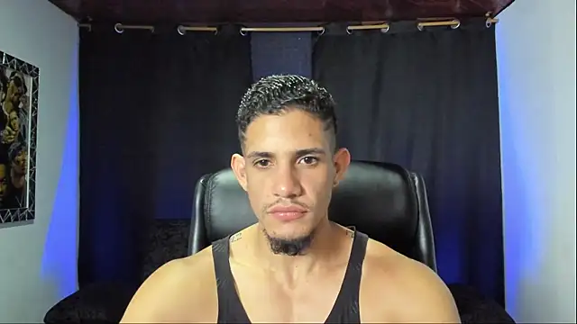 Snapshot of jhonnysnow17 chatting on 03/13/26, 11:11 jhonnysnow17 online show from 03/13/26, 11:11