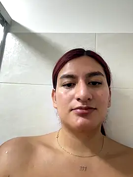 ari artis online show from 11/12/25, 04:57