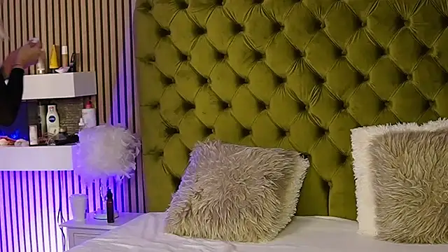 TiffanyMaze online show from 03/03/25, 12:58