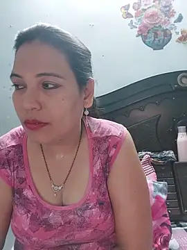 Snapshot of Poojabhabi101 chatting on 05/23/26, 05:34 Poojabhabi101 online show from 05/23/26, 05:34