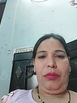 Snapshot of Poojabhabi101 chatting on 06/22/26, 06:21 Poojabhabi101 online show from 06/22/26, 06:21