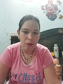 Snapshot of Poojabhabi101 chatting on 07/22/26, 05:21 Poojabhabi101 online show from 07/22/26, 05:21