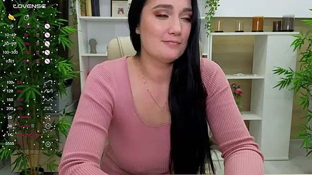 SelineSole online show from 12/09/24, 11:34