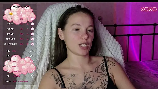 lil luna x online show from 12/10/24, 05:22