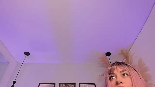 Snapshot of cute__cherry_ chatting on 07/20/26, 08:22 cute cherry online show from 07/20/26, 08:22