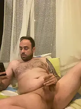 Snapshot of constantine_01 chatting on 06/28/26, 01:11 constantine 01 online show from 06/28/26, 01:11