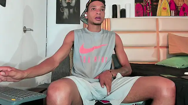 Snapshot of _Bbc_master_ chatting on 09/20/25, 11:06  Bbc master  online show from 09/20/25, 11:06