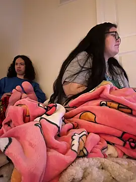 LiverandBrat77 online show from 03/03/26, 04:57